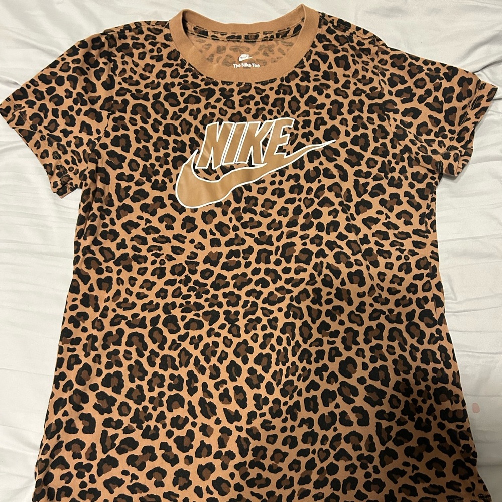 Nike Tee
